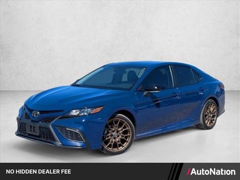 Certified 2023 Toyota Camry SE AWD/4WD image 1