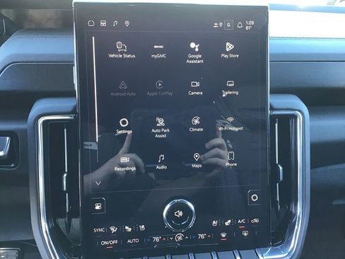 New 2026 GMC Yukon Denali image 21