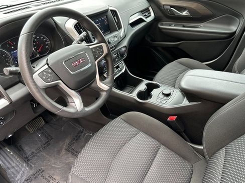 Certified 2023 GMC Terrain SLE w/ Driver Convenience Package image 10