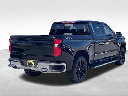 New 2026 Chevrolet Silverado 1500 LTZ w/ LTZ Premium Package AWD/4WD image 3