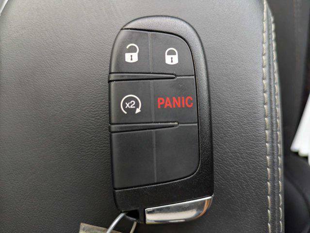 Certified 2023 Jeep Renegade Latitude w/ Sun/Sound Group AWD/4WD image 30
