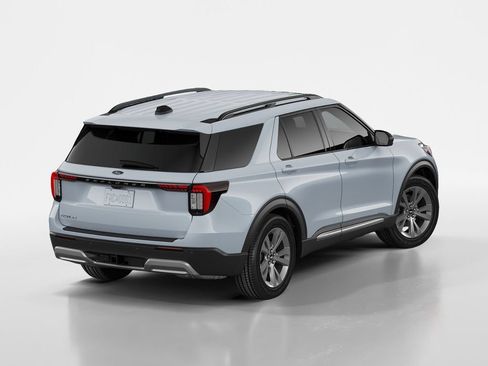 New 2026 Ford Explorer Active w/ Active Comfort Package AWD/4WD image 2