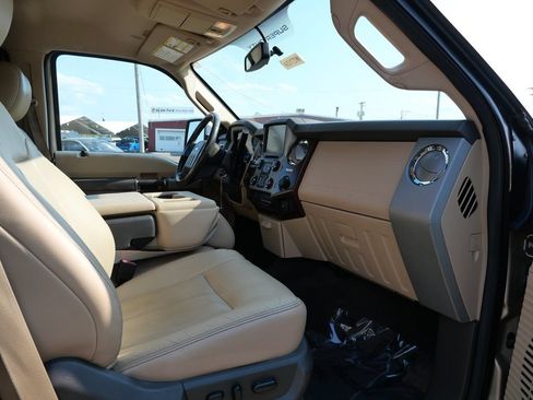 Used 2014 Ford F250 Lariat w/ Chrome Package AWD/4WD image 11