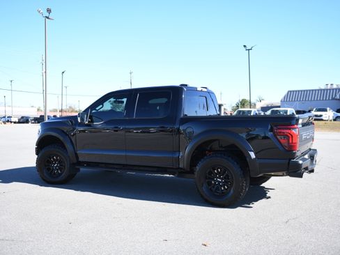 Used 2024 Ford F150 Raptor image 10
