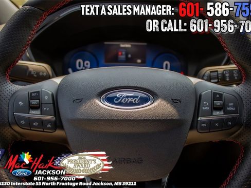 Used 2023 Ford Escape ST-Line Elite w/ Premium Technology Package image 10