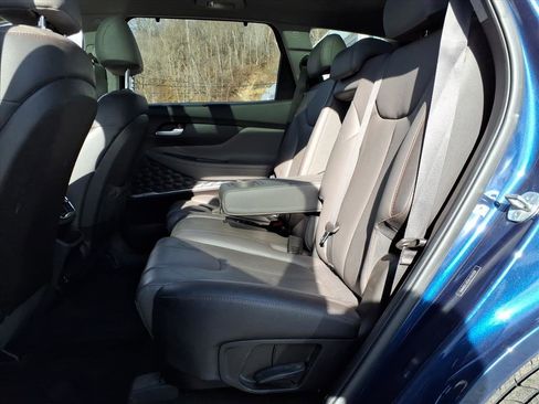 Used 2020 Hyundai Santa Fe Limited image 6