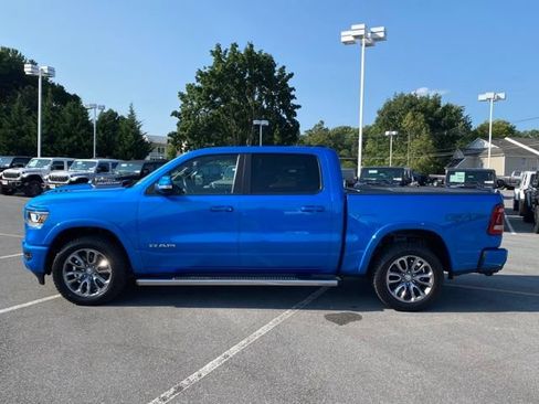 Used 2022 RAM 1500 Laramie AWD/4WD image 2