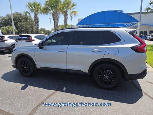 Certified 2025 Honda CR-V Sport image 3