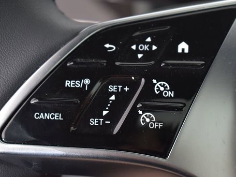 Used 2026 Mercedes-Benz GLC 300 4MATIC image 18