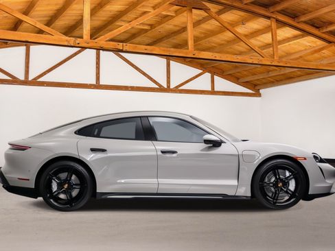 Used 2024 Porsche Taycan RWD image 6