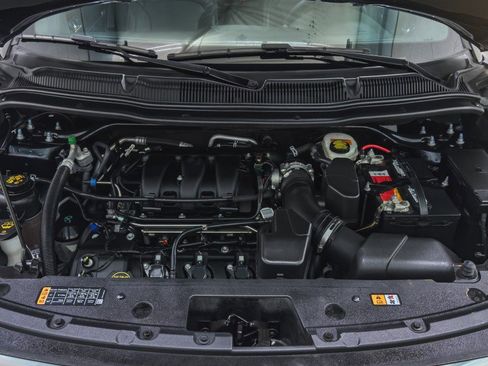 Used 2019 Ford Explorer Limited w/ Ford Safe & Smart Package image 52