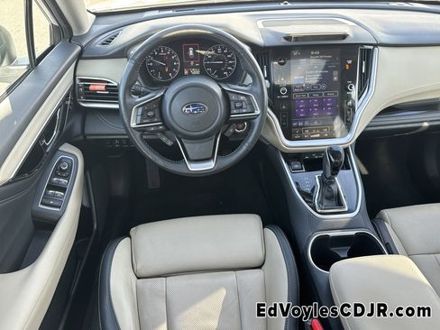 Used 2022 Subaru Outback Limited image 29