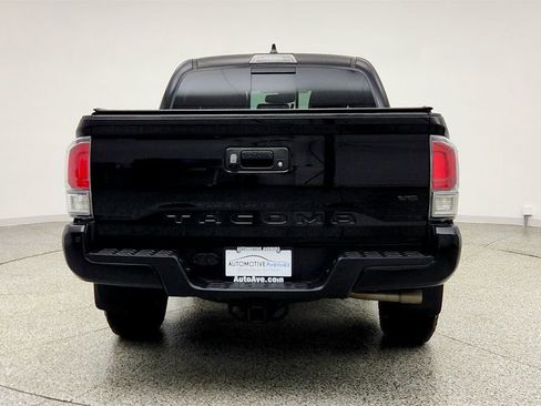 Used 2023 Toyota Tacoma TRD Off-Road w/ TRD Premium Off Road Package AWD/4WD image 6