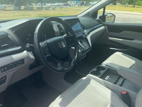 Used 2021 Honda Odyssey Elite image 17