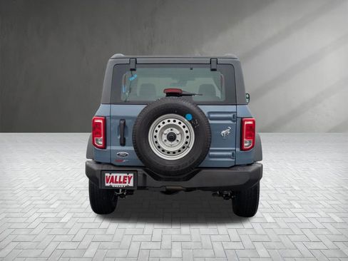 New 2025 Ford Bronco Base image 7