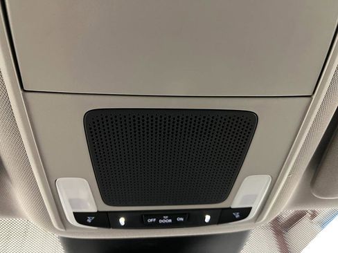 New 2025 Honda Pilot EX-L image 27