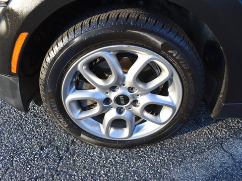 Used 2015 MINI Cooper S image 33