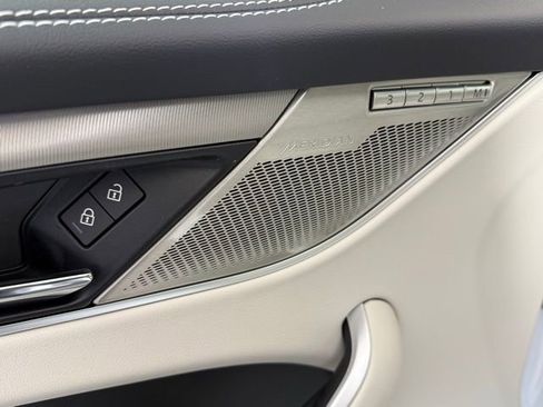 Used 2026 Jaguar F-PACE R-Dynamic S image 12