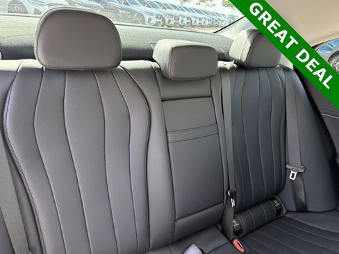 Used 2025 Mercedes-Benz E 350 E 350 image 33