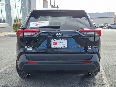 Certified 2023 Toyota RAV4 LE image 5