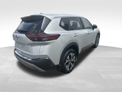 Used 2023 Nissan Rogue SV AWD/4WD image 8