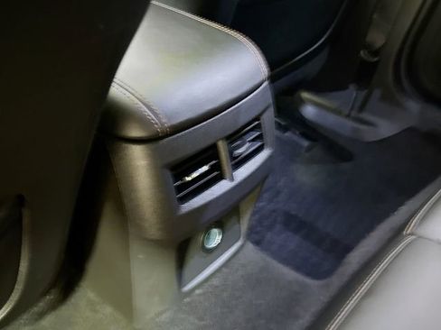 Used 2020 Cadillac CT4 V w/ Technology Package image 29