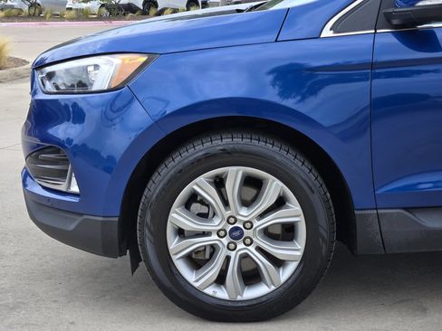 Used 2022 Ford Edge Titanium AWD/4WD image 7