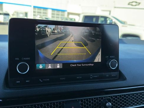 Used 2022 Honda Civic Sport image 16