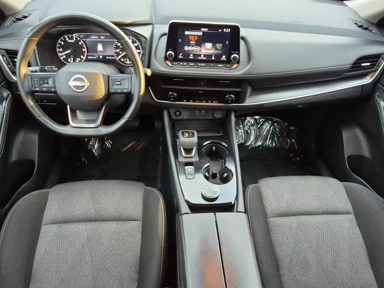 Used 2025 Nissan Rogue SV AWD/4WD image 16