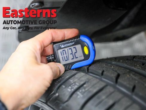 Used 2015 Toyota 4Runner Limited image 93