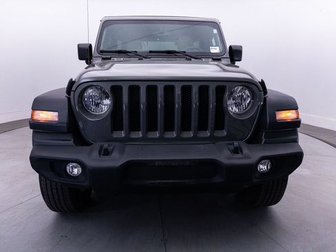 Used 2023 Jeep Wrangler Unlimited Sport w/ Sun And Sound Package AWD/4WD image 12