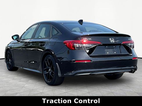 Used 2024 Honda Civic Sport image 4