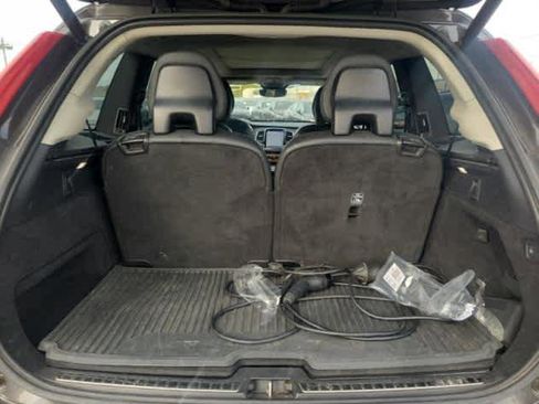 Used 2023 Volvo XC90 T8 Plus w/ Protection Package Premier image 5