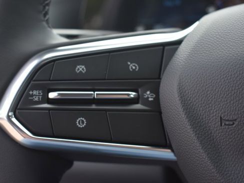 New 2026 Chevrolet Equinox LT FWD image 19
