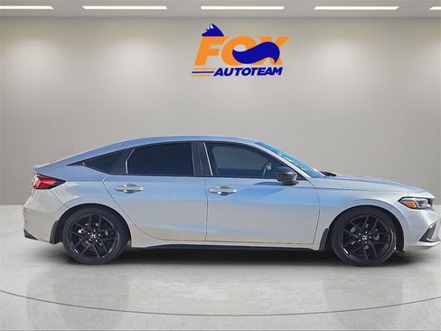 Used 2024 Honda Civic Sport image 5