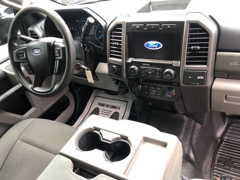 Used 2020 Ford F250 XL w/ STX Appearance Package AWD/4WD image 25