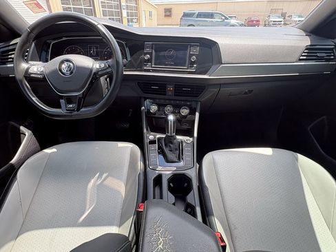 Used 2019 Volkswagen Jetta R-Line FWD image 23