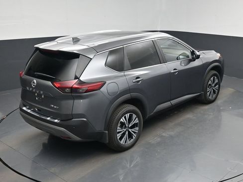 Used 2023 Nissan Rogue SV w/ SV Premium B Package image 37