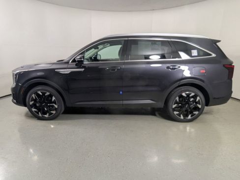 New 2026 Kia Sorento EX w/ EX Premium Package FWD image 4