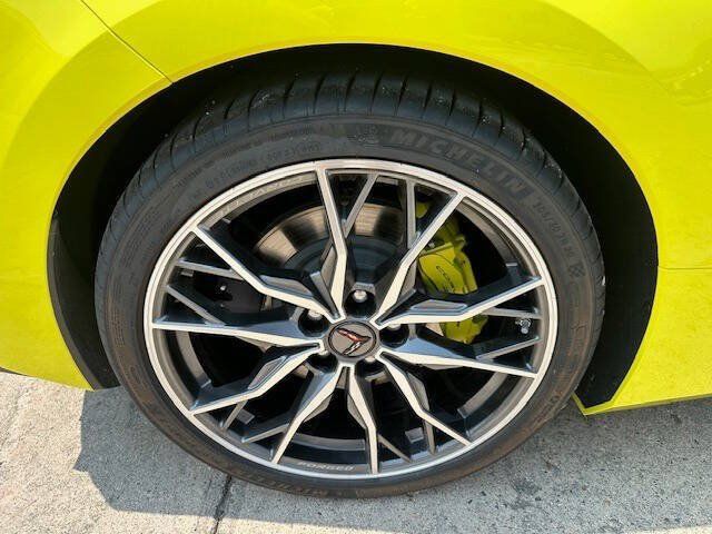Used 2023 Chevrolet Corvette Stingray Premium Cpe w/ Z51 Performance Package RWD image 8