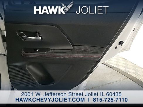 Used 2025 Nissan Kicks SR w/ Interior Electronics Package image 22