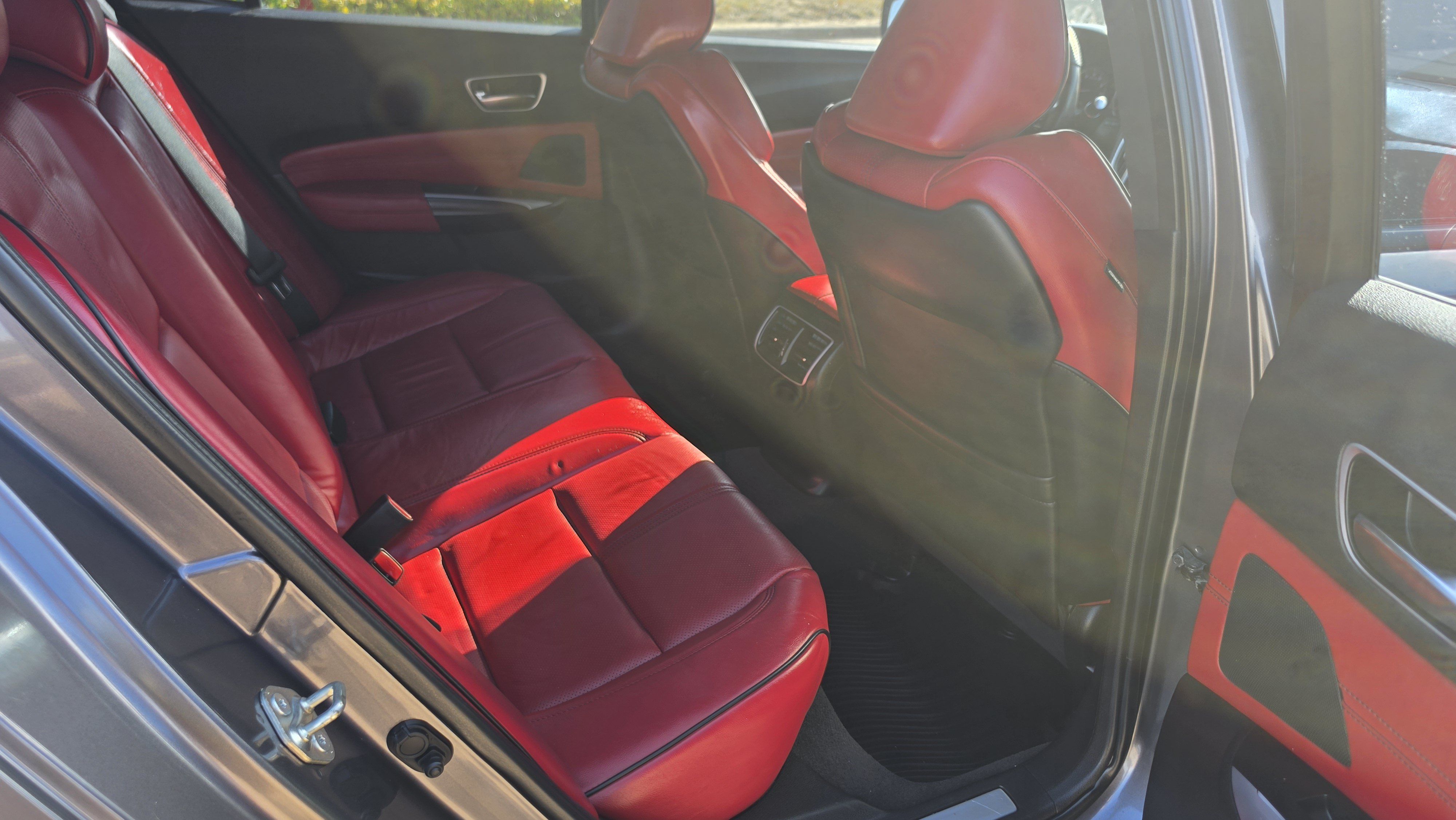 Used 2019 Acura TLX w/ Technology & A-SPEC Package FWD image 27