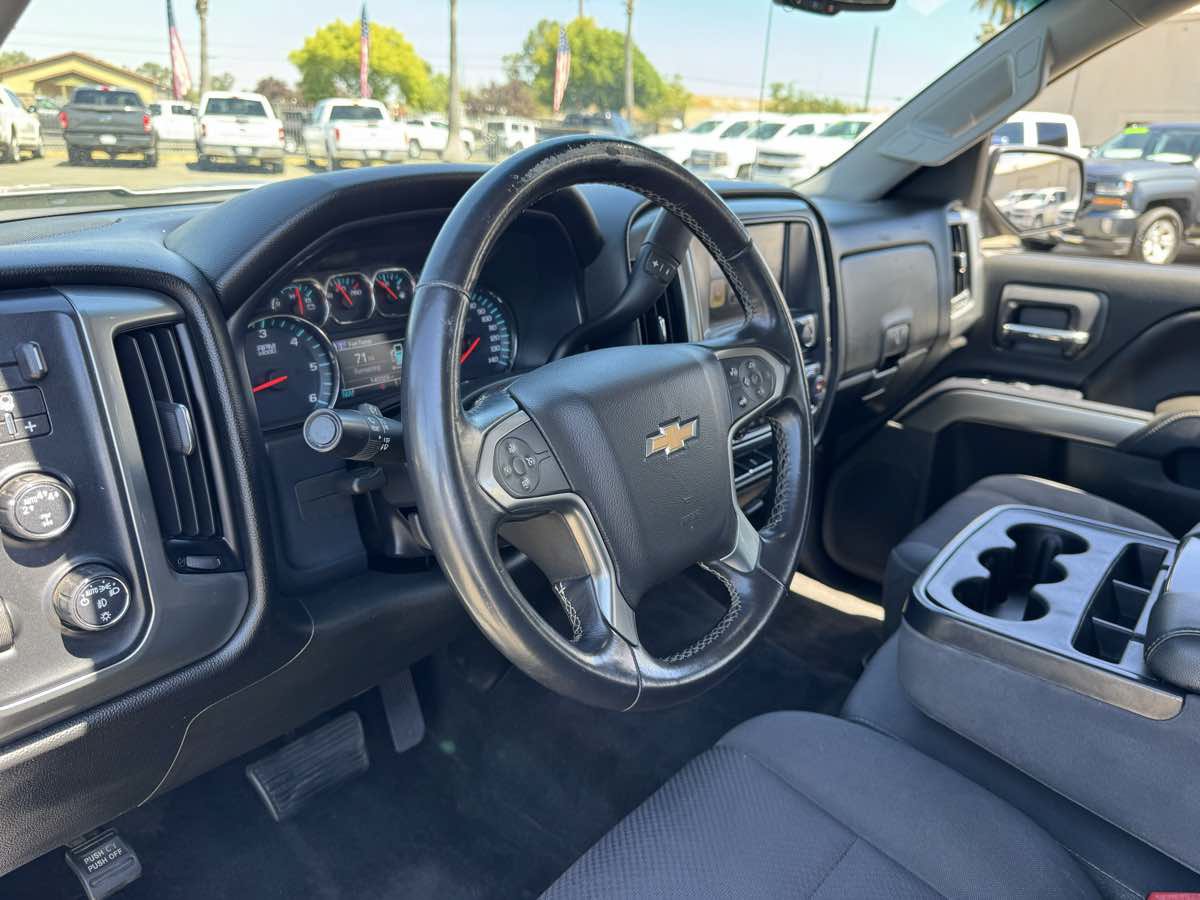 Used 2018 Chevrolet Silverado 1500 LT w/ All Star Edition AWD/4WD image 24