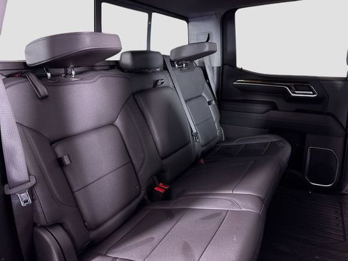 Certified 2023 GMC Sierra 1500 Elevation w/ Elevation Premium Package AWD/4WD image 33
