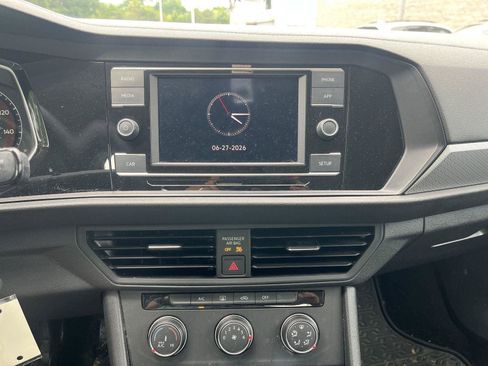 Used 2019 Volkswagen Jetta S w/ Driver Assistance Package FWD image 18