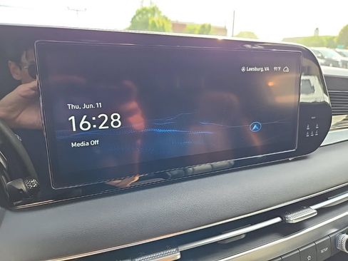 Used 2024 Hyundai Palisade Calligraphy AWD/4WD image 27