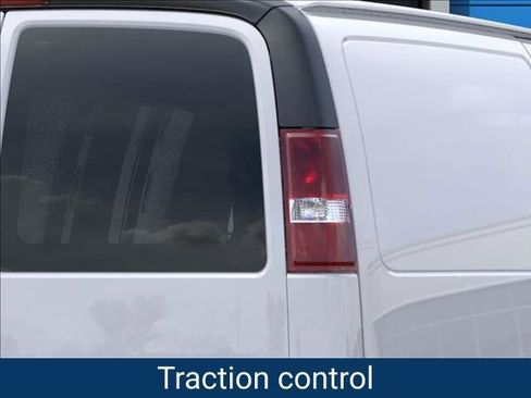 New 2026 Chevrolet Express 2500 image 12