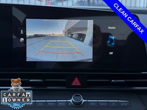 Used 2024 Hyundai Elantra SEL image 7