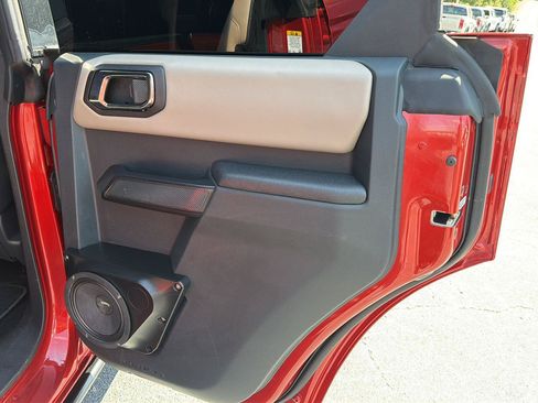 Used 2024 Ford Bronco Wildtrak AWD/4WD image 15