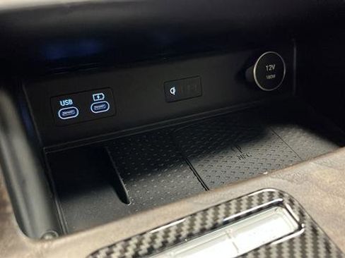 Used 2025 Genesis GV80 3.5T Advanced image 33